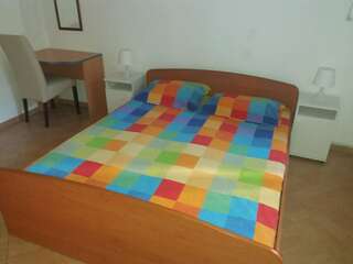 Апартаменты Apartments Radulovic Сутоморе Апартаменты с видом на сад-2