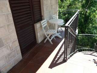 Апартаменты Apartments Radulovic Сутоморе Апартаменты с балконом-3